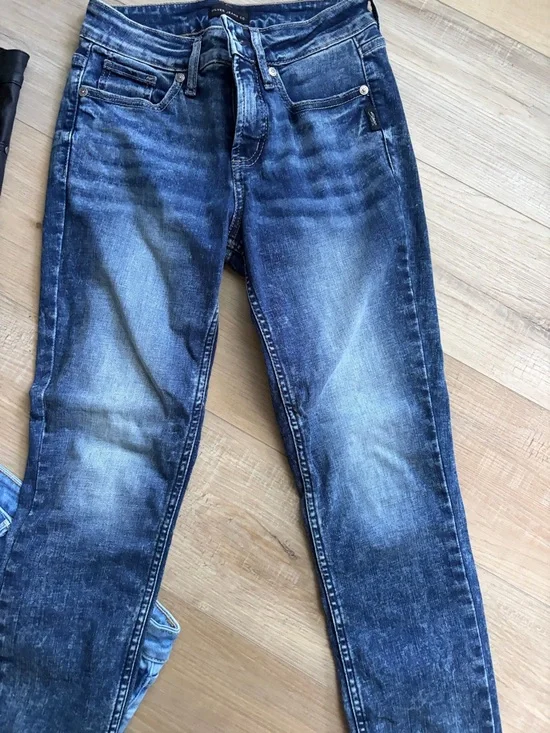 Zara Women Jeans Lot - Black, Light Blue, Medium Blue, Dark Blue - Picture 4 of 4